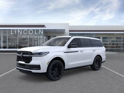 New 2025 Lincoln Navigator Reserve w/ Jet Appearance Package