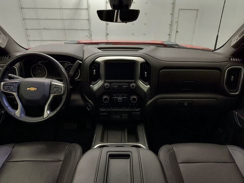 Used 2021 Chevrolet Silverado 2500 LTZ w/ LTZ Premium Package AWD/4WD image 15