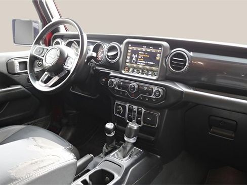 Used 2021 Jeep Wrangler Unlimited Sahara image 18