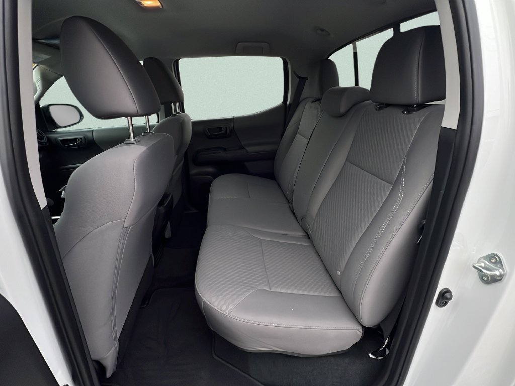 Used 2023 Toyota Tacoma SR AWD/4WD image 9