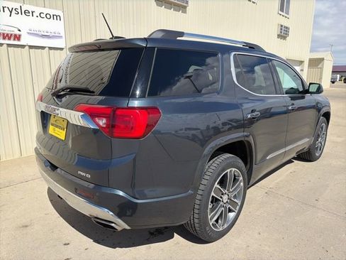 Used 2019 GMC Acadia Denali AWD/4WD image 7