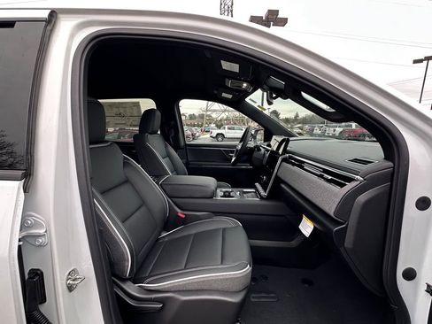 New 2026 GMC Sierra EV Elevation AWD/4WD image 11