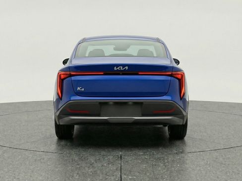 Used 2025 Kia K4 FWD image 7