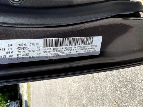 Used 2018 Dodge Journey SE w/ Popular Equipment Group FWD image 19