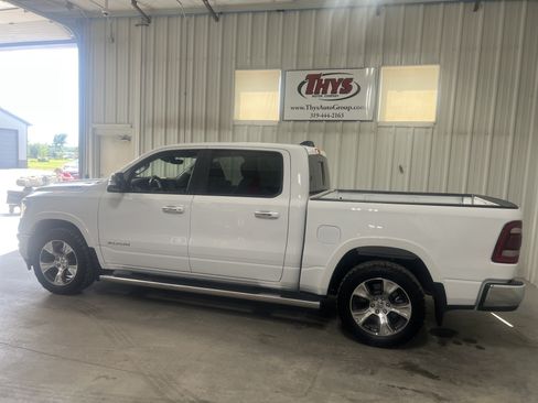 Used 2022 RAM 1500 Laramie AWD/4WD image 35