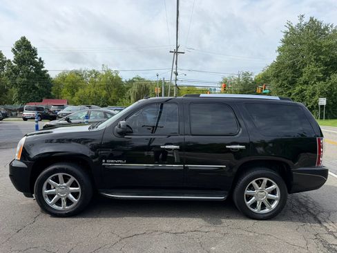 Used 2008 GMC Yukon Denali AWD/4WD image 8