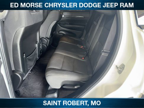 Used 2019 Jeep Grand Cherokee Laredo AWD/4WD image 28