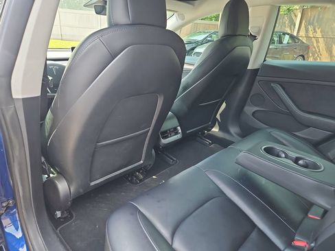 Used 2022 Tesla Model 3 Long Range AWD/4WD image 15
