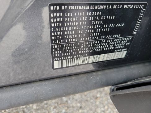New 2026 Volkswagen Tiguan SE FWD image 33