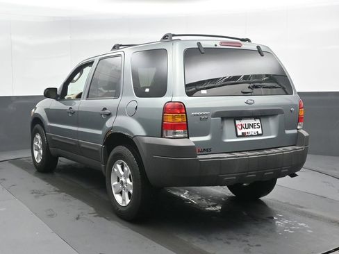 Used 2007 Ford Escape XLT image 8