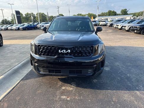 Used 2024 Kia Telluride SX X-Line AWD/4WD image 3