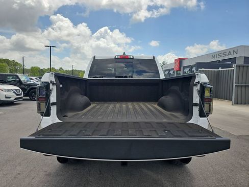 Used 2021 RAM 1500 Big Horn AWD/4WD image 17