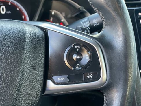 Used 2019 Honda Civic Sport image 9