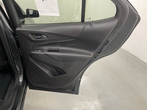 Used 2019 Chevrolet Equinox LT image 13
