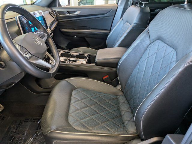 Used 2024 Volkswagen Atlas Cross Sport SEL Premium R-Line AWD/4WD image 23
