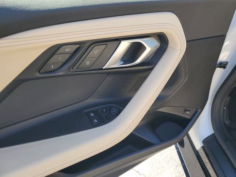 Used 2023 BMW 230i Coupe image 13