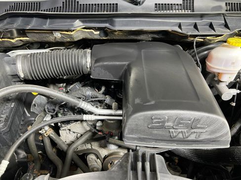 Used 2022 RAM 1500 Classic Warlock w/ Electronics Group image 27