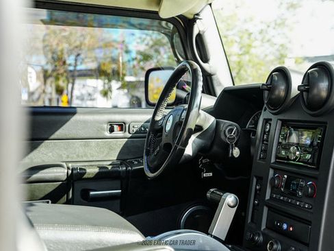 Used 2006 HUMMER H2 image 30