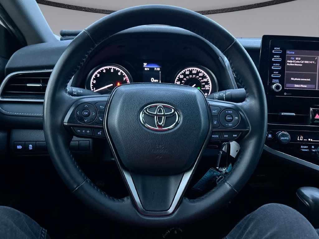 Used 2024 Toyota Camry SE FWD image 15