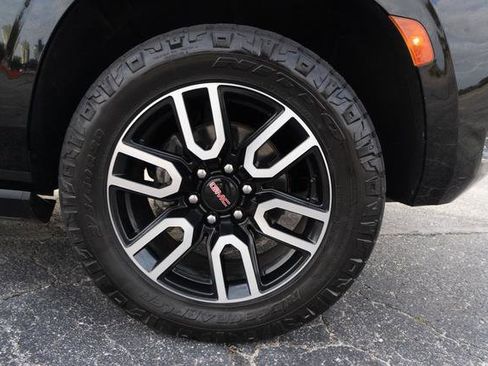 Used 2023 GMC Yukon AT4 w/ Technology Package image 45