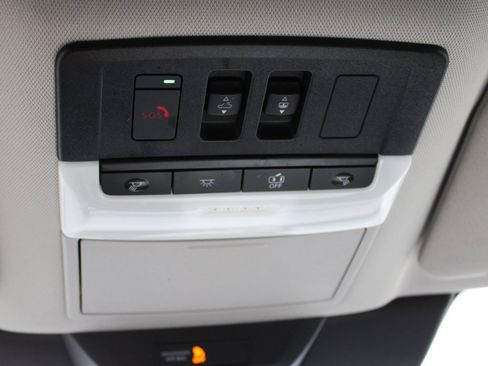 Certified 2024 Nissan Pathfinder SL w/ SL Premium Package image 45