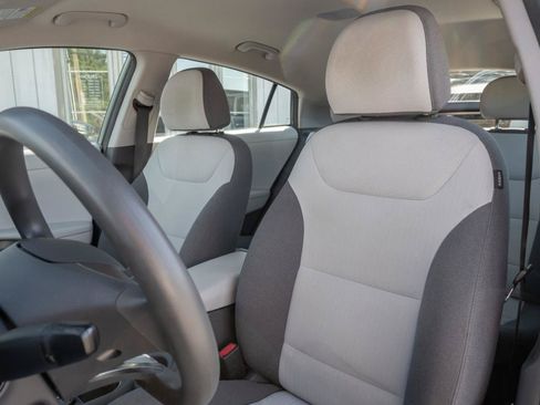 Used 2020 Hyundai Ioniq Blue FWD image 13
