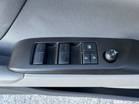 Used 2023 Toyota Camry LE FWD image 17