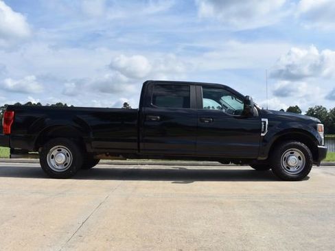 Used 2021 Ford F350 XL w/ Power Equipment Group RWD image 3