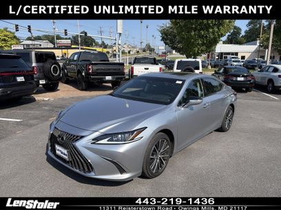 Used 2025 Lexus ES 350 w/ Premium Package
