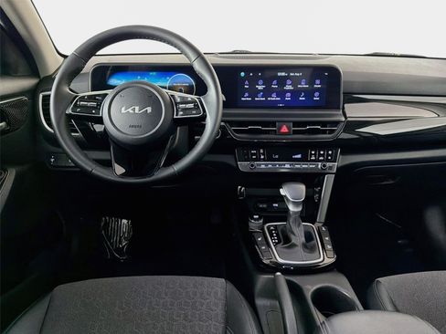 Certified 2024 Kia Seltos S AWD/4WD image 23