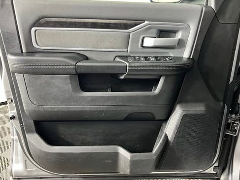 Used 2022 RAM 2500 Big Horn image 22