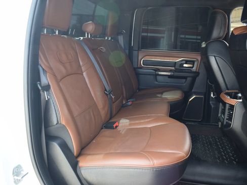 Used 2022 RAM 3500 Limited AWD/4WD image 14