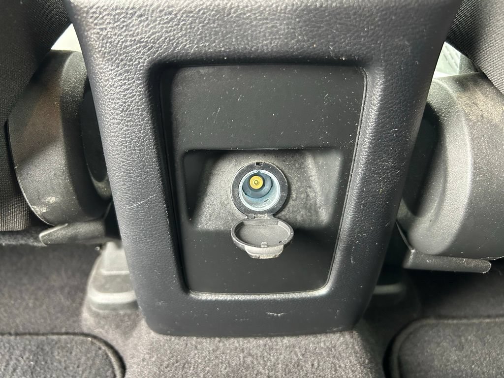 Used 2018 Dodge Journey SE w/ Blacktop Package FWD image 13