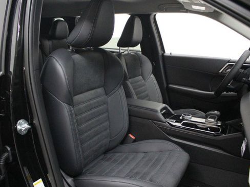 New 2026 Mitsubishi Outlander SE FWD image 19