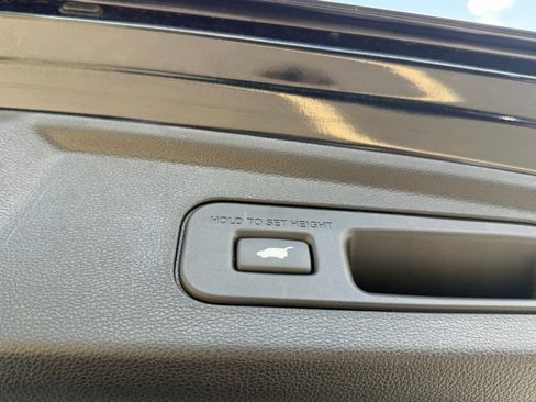 Used 2025 Acura MDX w/ Technology Package image 6