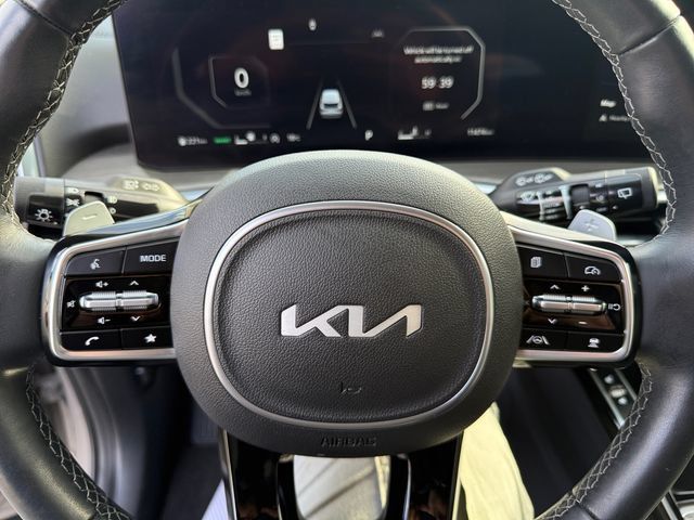 Used 2025 Kia Sorento SX Prestige AWD/4WD image 20