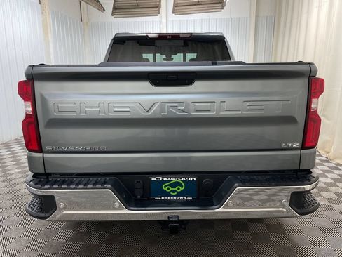 Used 2019 Chevrolet Silverado 1500 LTZ w/ LTZ Plus Package AWD/4WD image 24