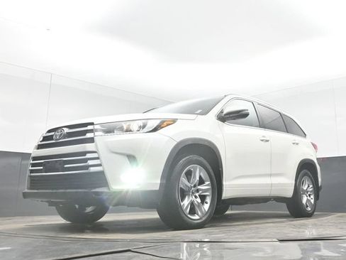 Used 2019 Toyota Highlander Limited AWD/4WD image 47