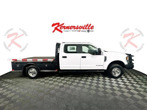 Used 2021 Ford F250 XL w/ Power Equipment Group image 8