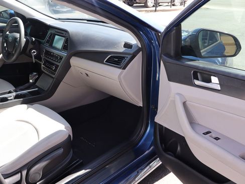 Used 2017 Hyundai Sonata Sport FWD image 14