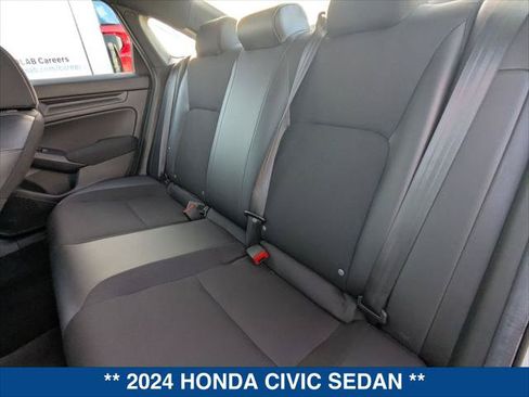 Used 2024 Honda Civic Sport image 21