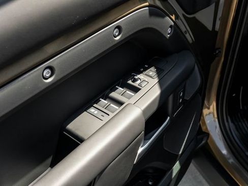 New 2026 Land Rover Defender 110 S AWD/4WD image 49