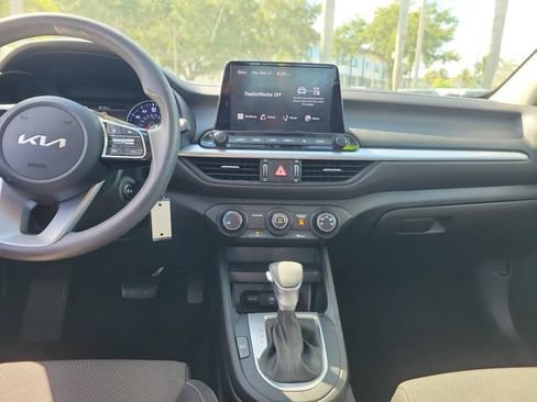 Certified 2023 Kia Forte LXS FWD image 14