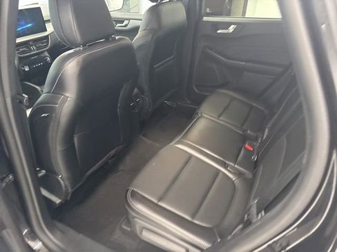 Used 2025 Ford Escape Platinum AWD/4WD image 22