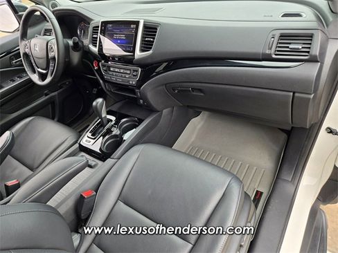 Used 2018 Honda Ridgeline RTL-E image 19