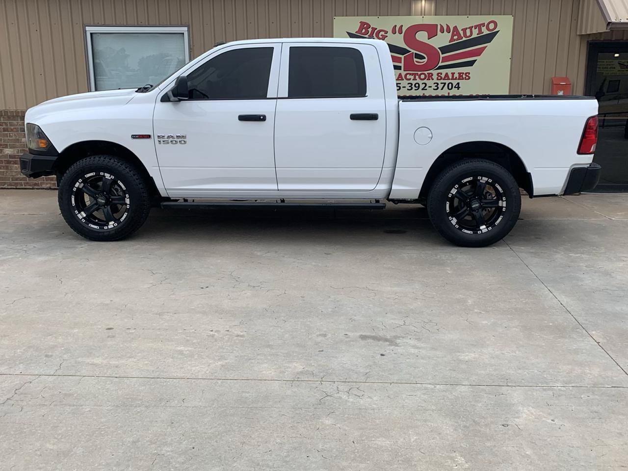 Used 2015 RAM 1500 Tradesman w/ Popular Equipment Group AWD/4WD image 5