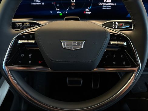 New 2026 Cadillac Vistiq Platinum image 19