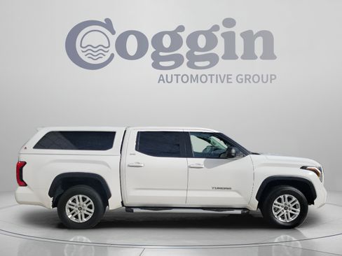 Used 2024 Toyota Tundra SR5 w/ SR5 Premium Package RWD image 4