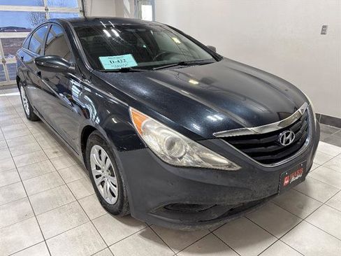Used 2011 Hyundai Sonata GLS FWD image 5
