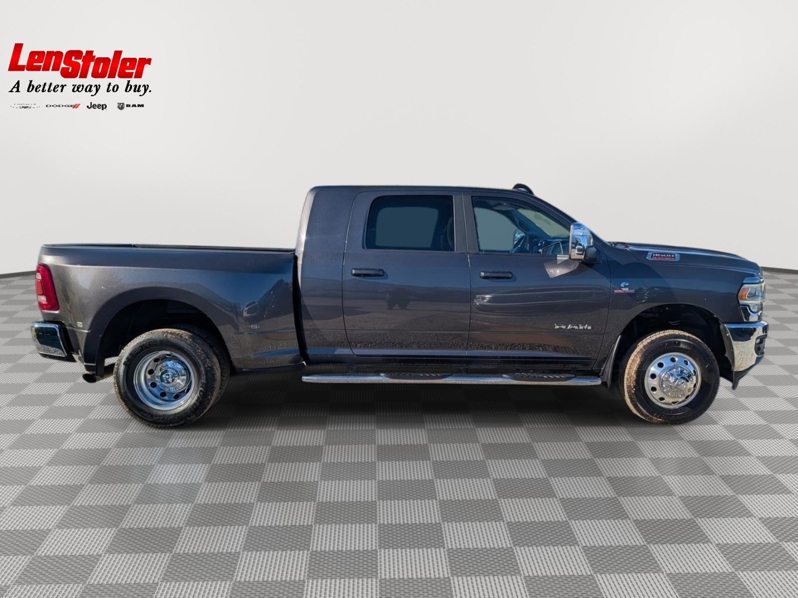 Used 2023 RAM 3500 Laramie AWD/4WD image 6